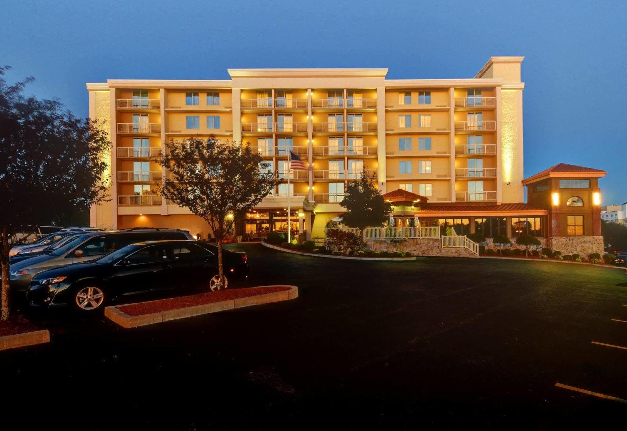 Best Western Plus Waltham Boston Esterno foto